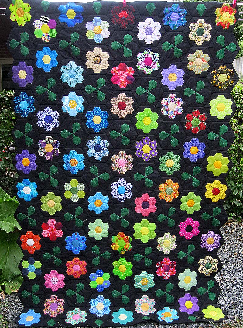 hexagon flowers quilt færdig